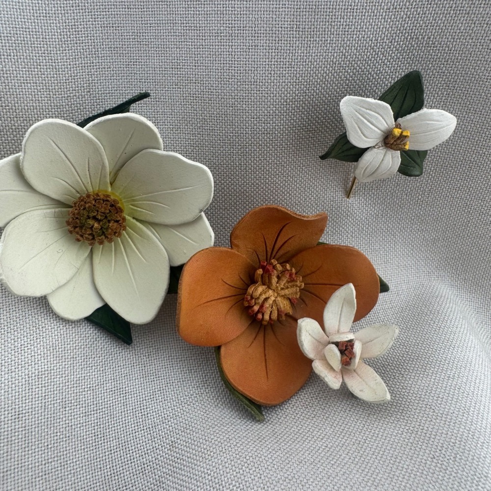 Vintage Leather Flower Brooch Set Handcrafted Pin White Tan Floral Botanical 4pc